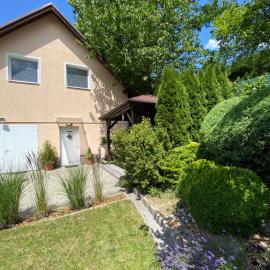 Apartmán 80, hotel in Oravský Podzámok