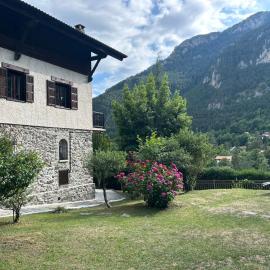 Viesnīca Chalet Airaudi pilsētā Senmartēnvezubi