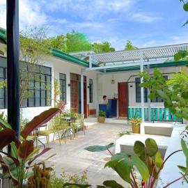 A Casa Portuguesa Coron Boutique Hostel