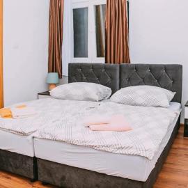 Prenoćište kod Buce, hotel a Gračac