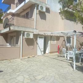 Inna Apartment near the Sea