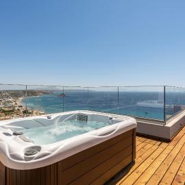 Mousonas Luxury Living: Kámpos şehrinde bir otel