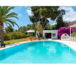 Can Musson, hotel in Sant Rafael de Sa Creu