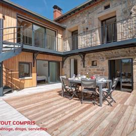 Gîte de charme moderne, 5 suites privées, spa et jardin - FR-1-496-355