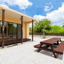 Jin Jin House, hotel a Nakijin