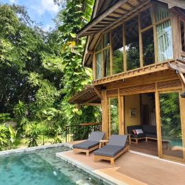 Lotus Forest Houses, Hotel in Ngingas