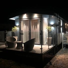 River Coquet Luxury Hot Tub Retreat, hotel v mestu Swarland