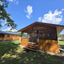 Domki Pod Olchowym Dachem Lubie, Hotel in Gudowo