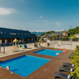 Osada Śnieżka koło Karpacza, hotel v destinácii Łomnica