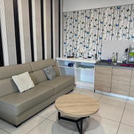 Evo 24 free NETFLIX and WIFI, hotel in Bandar Baru Bangi