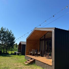 Райське містечко «Акваторія», hotell i Perlivka