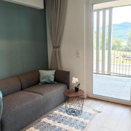 Stunning Wörthersee Holiday Home 15, hotel in Sekull