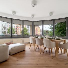 Bright & Spacious Berlin Home