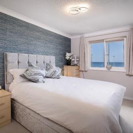 The Beachcomber - seafront, free parking, free wifi, Hotel in Cleveleys