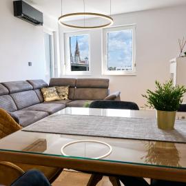 OSIJEK SPACE CENTAR - Self Check in, Free Private Parking: Osijek şehrinde bir otel