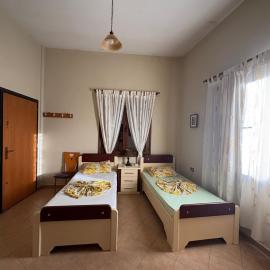 Apartament Zani, hotel a Gramsh