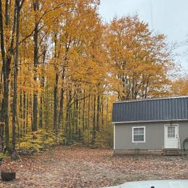 Frederic में, होटल 1 Bed Studio Cabin in the Woods with Kitchen