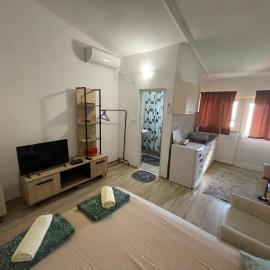 Maric: Tuzi şehrinde bir otel