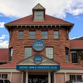 Hotel 1888 at Glenwood Hot Springs Resort