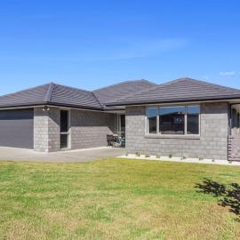 Reel Weekend Batch, hotel in Waihi Beach
