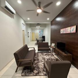 Hillside Homestay by UmmiSya, hotel a Tampin