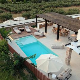 Desert Sand Villa, Hotel in Elani