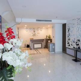 White Diamond Airport Hotel