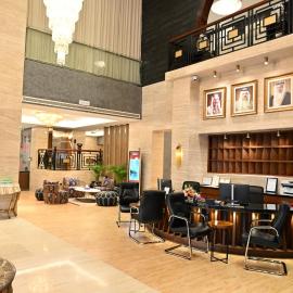 Savoy Grande Hotel, hotel em Seef
