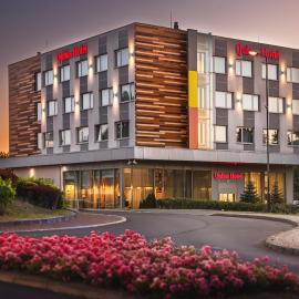 Qubus Hotel Żory, hotel u gradu Žori