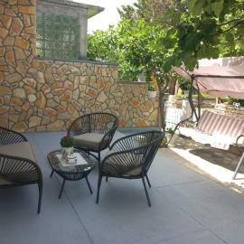Apartment Josić, hotel in Obrovac