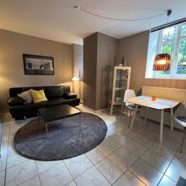 2-Zimmer-Souterrainwohnung
