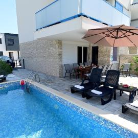 Villa Tisa, hotel di Privlaka