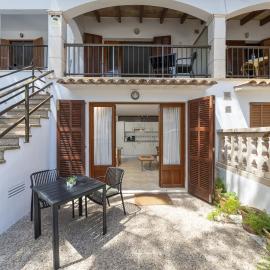 Apartamentos MHM, hotel in Cala Ratjada
