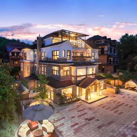 Chongqing Xiannv Mount Peach Blossom Spring Homest, hotel v destinaci Wulong