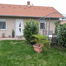 Apartment in Balatonbereny - Balaton 18124