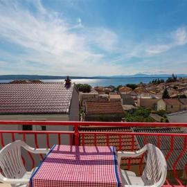 Apartments in Selce 39190