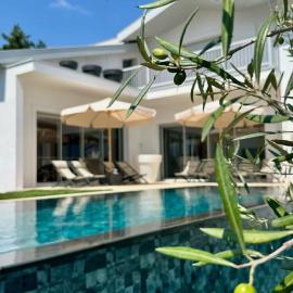 EHDΞN Biarritz Arbonne, hotell i Arbonne