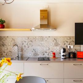Garden apartment, wifi and private parking، فندق في بورتو سانت إلبيديو