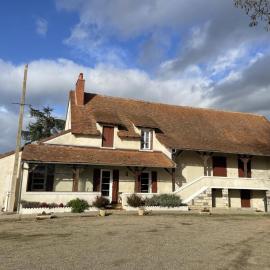 Grande maison à Saint-Pourçain avec piscine, sauna et WiFi - FR-1-489-60