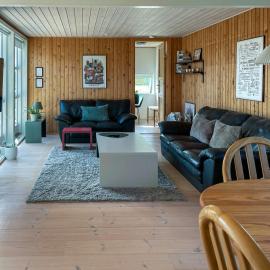 Holiday Home Near Mols Bjerge And Skødshoved Beach, hotel a Dejret