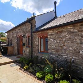 Hedgehog Hideaway, hotel in Bideford