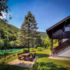 Casa Kolpa, Hotel in Dragatuš