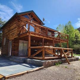 Cabin by the Mendoza River