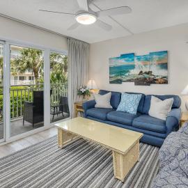 Beach Club #127, hotel in Saint Simons Island