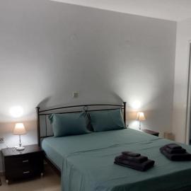 Sophie's Sunny Spot 5 – hotel w mieście Yéfira