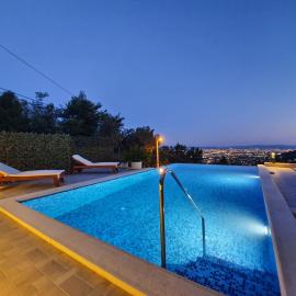 Home DESPACITO in Klis, Split - private heated pool