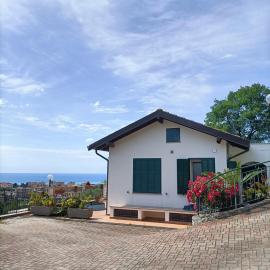 발레크로시아에 위치한 호텔 Casa indipendente Roque Vista al mar con parking gratuito