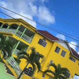 NesheLee Resorts, hotel u gradu Sent Meri