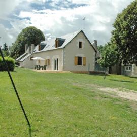 Gîte familial à Chemillé-sur-Indrois, 7 pers, confort et jardin