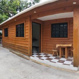 Cabañas El NaranjitoX, hotel v destinácii El Naranjo
